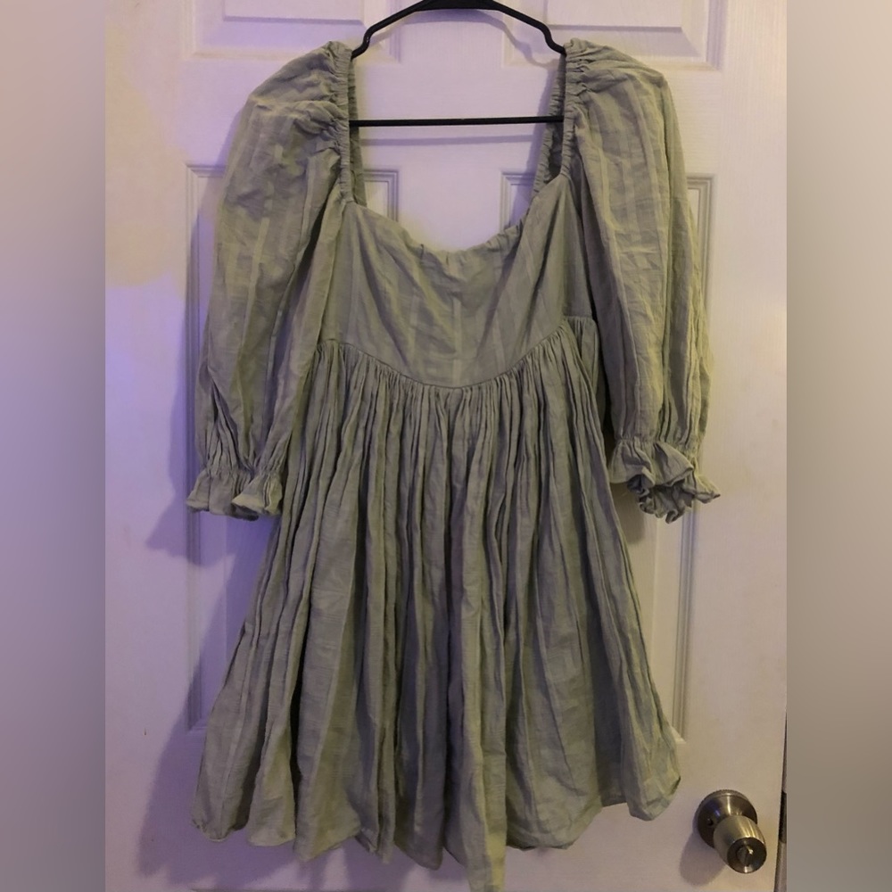 Mini Dress. Never worn. Is wrinkled but can be pressed.